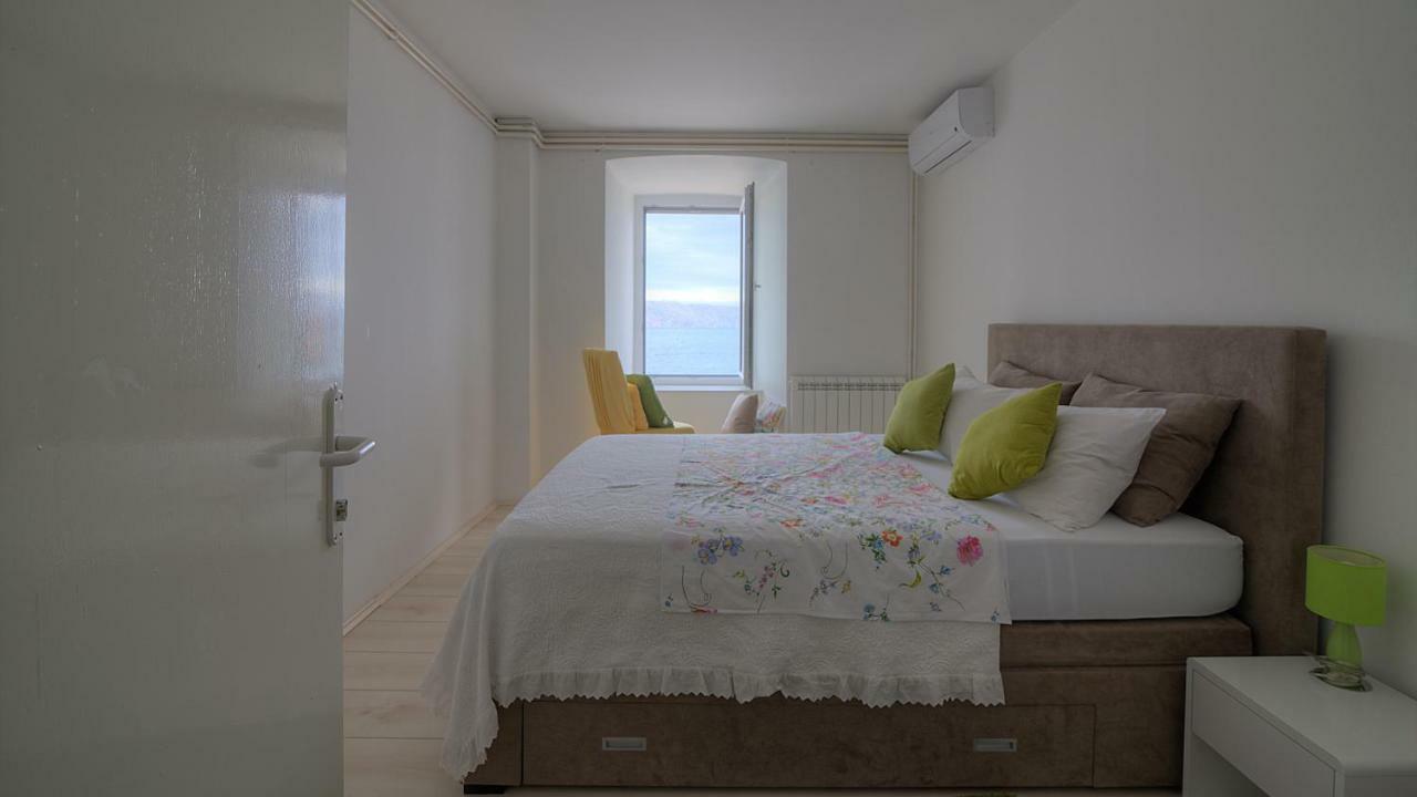 Apartments & Rooms Josephine Сень Экстерьер фото