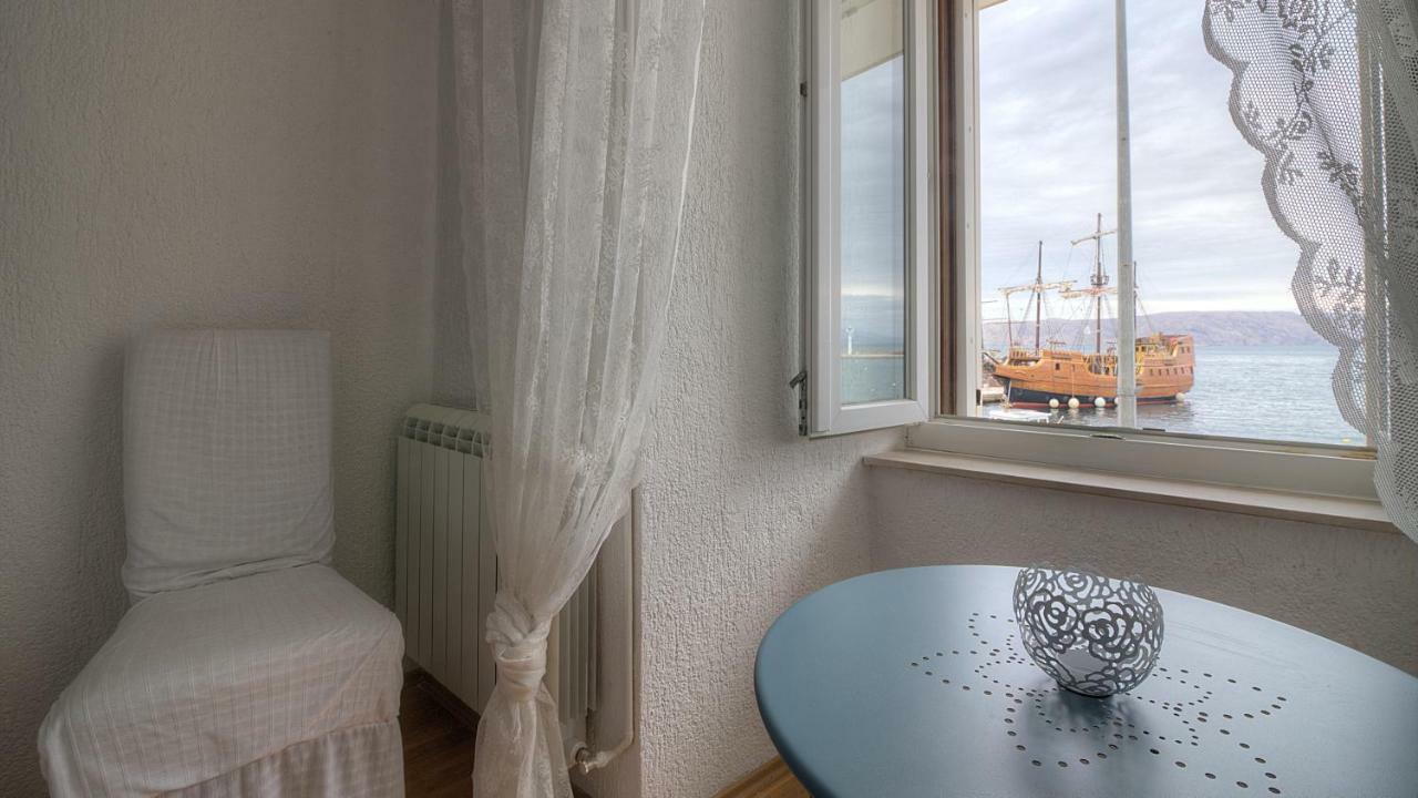 Apartments & Rooms Josephine Сень Экстерьер фото