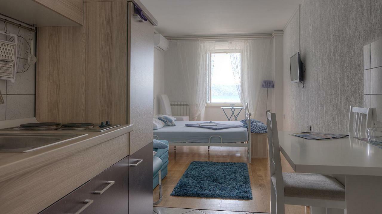 Apartments & Rooms Josephine Сень Экстерьер фото